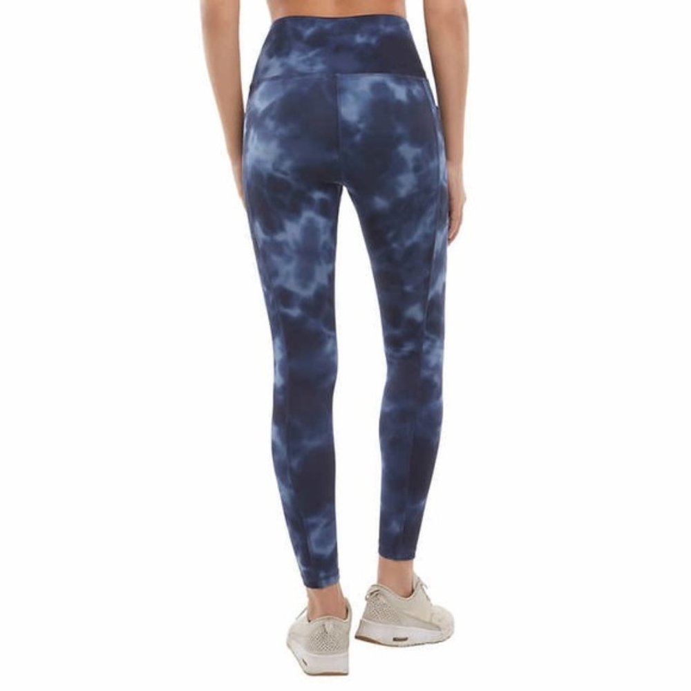 Danskin Ladies' Super Soft 7/8 Legging - Picture 4 of 4